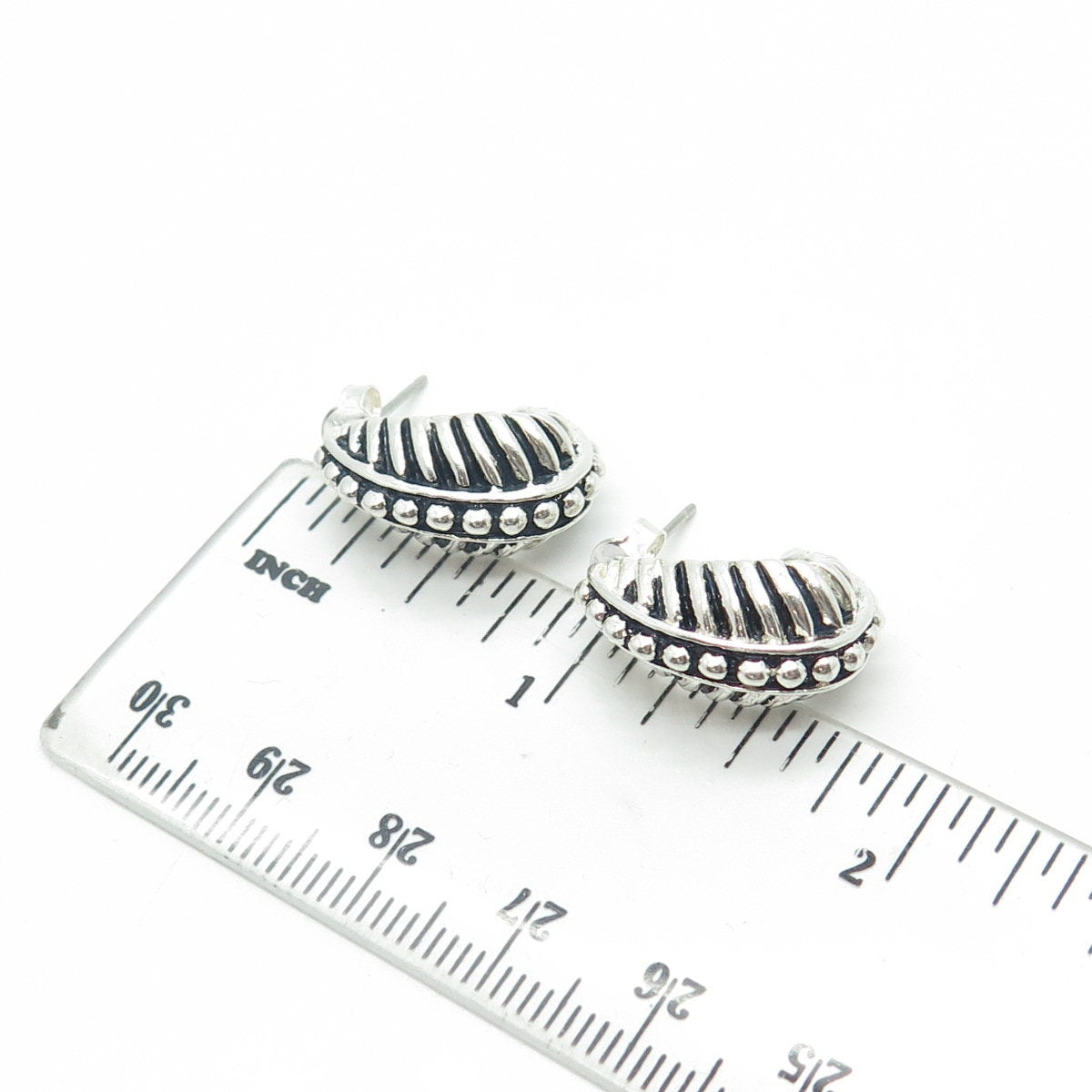 J. ESPOSITO 925 Sterling Silver Vintage Beaded Ribbed Earrings