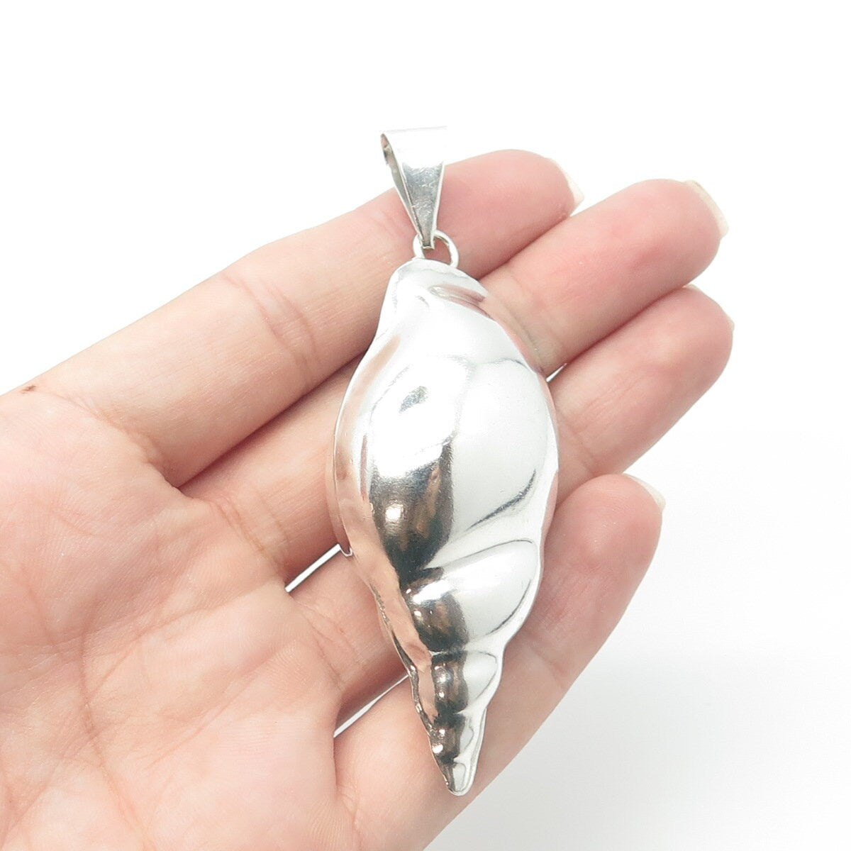 925 Sterling Silver Vintage Mexico Seashell Pendant