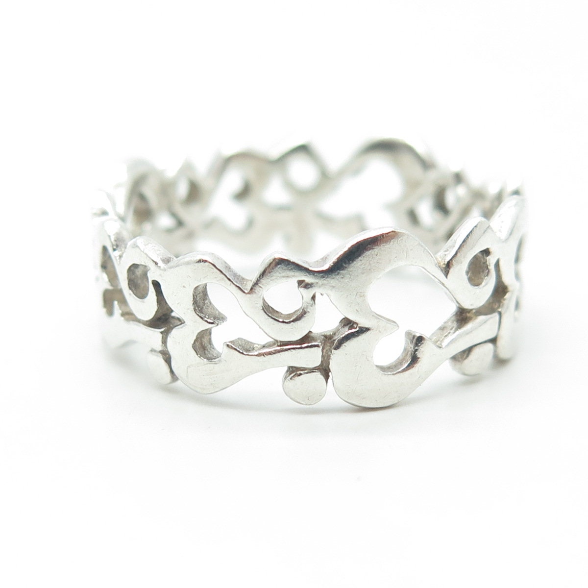 925 Sterling Silver Vintage Modernist Open Heart All Around Band Ring Size 11.75