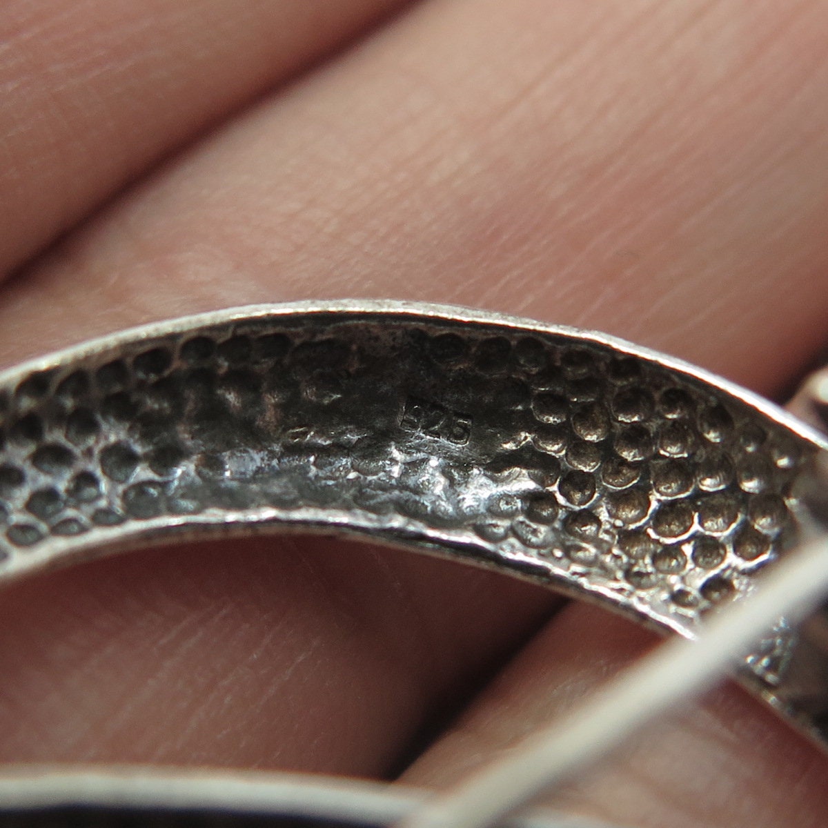 925 Sterling Silver Vintage Modernist Wavy Oxidized Pin Brooch