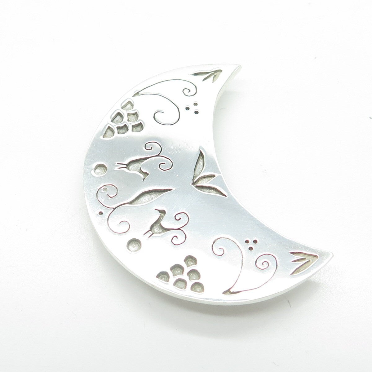 NADIA 925 Sterling Silver Vintage Crescent Moon Ornate Pin Brooch