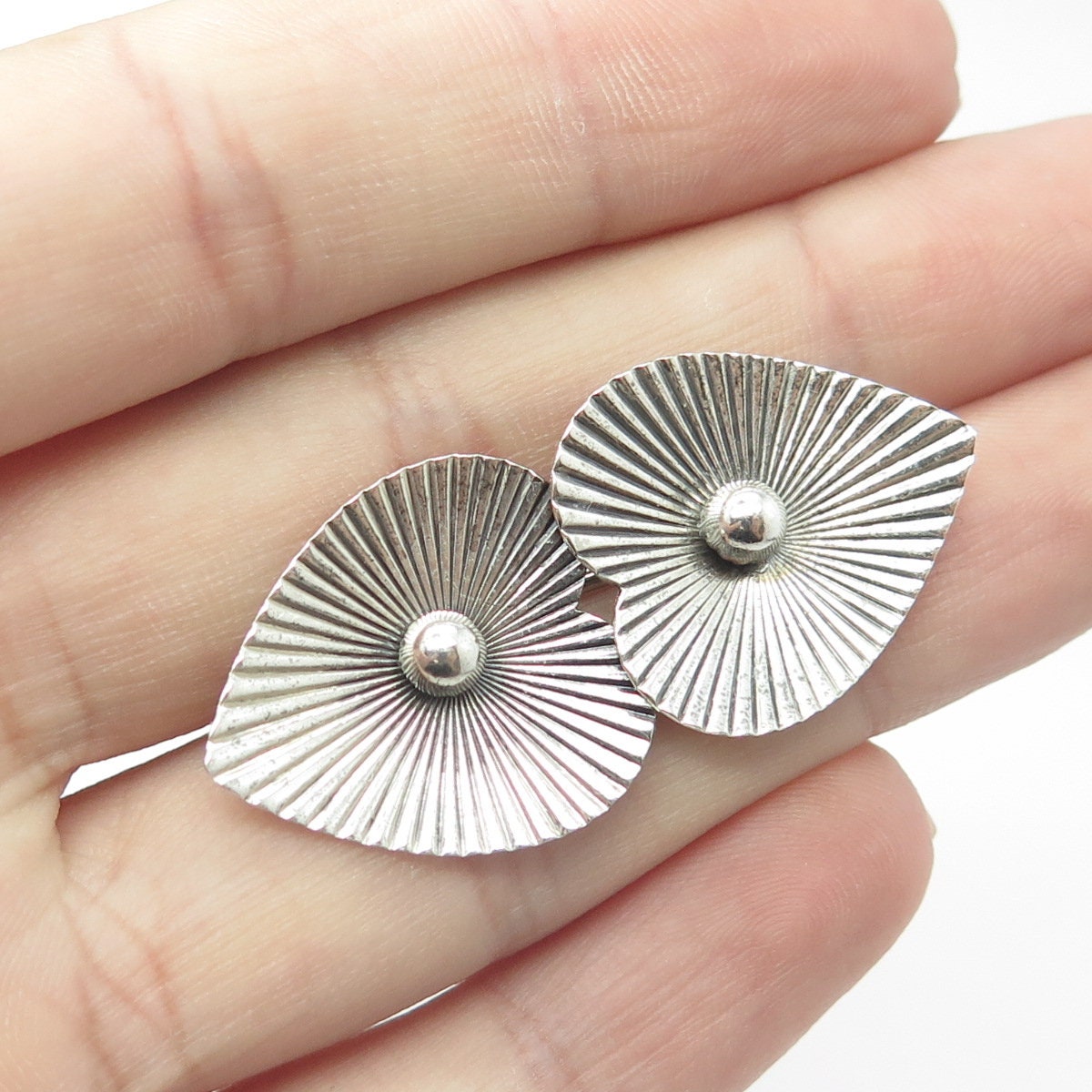 BEAU 925 Sterling Silver Vintage Ribbed Heart Pin Brooch