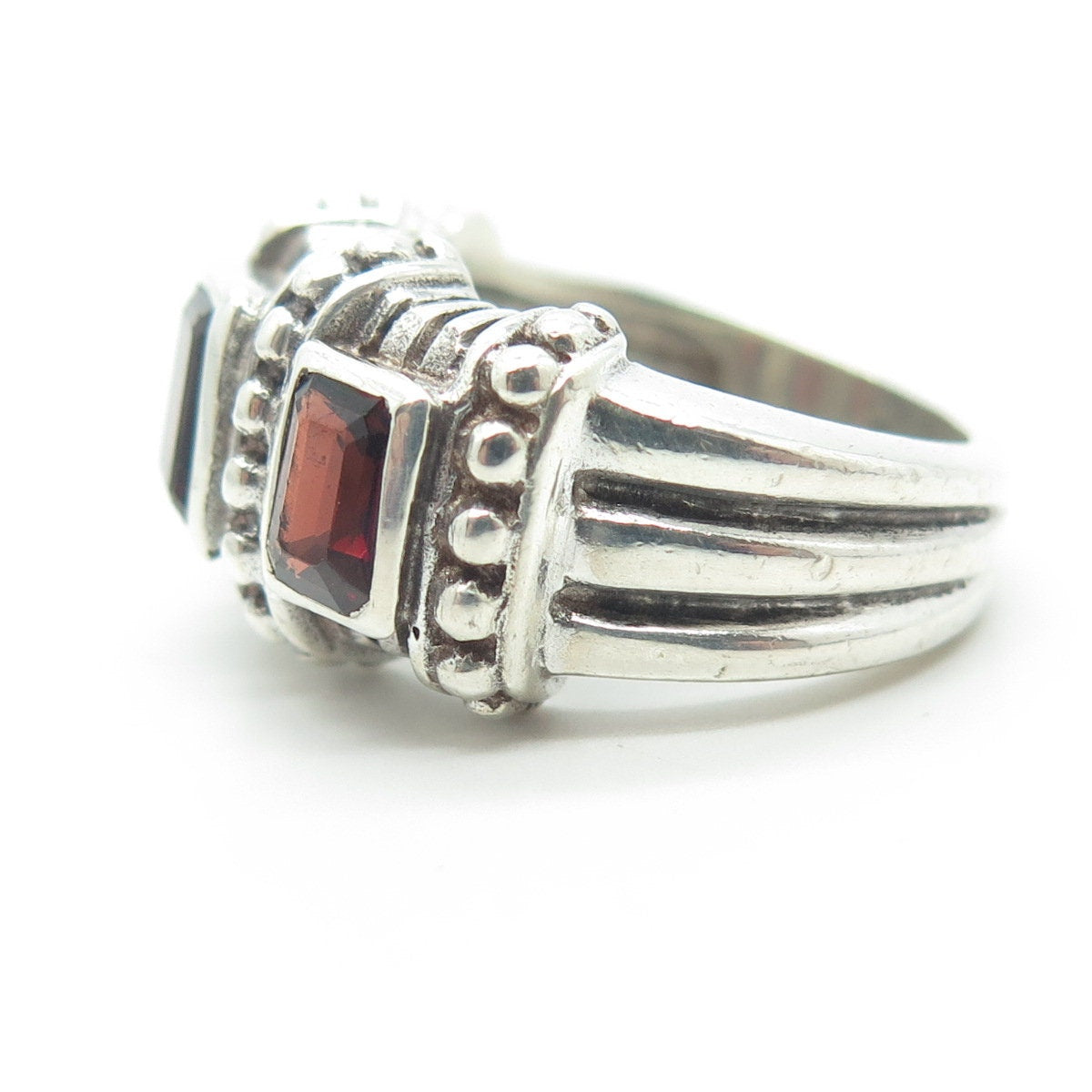 925 Sterling Silver Vintage Real Red Garnet Gem Granulated Ring Size 7.25