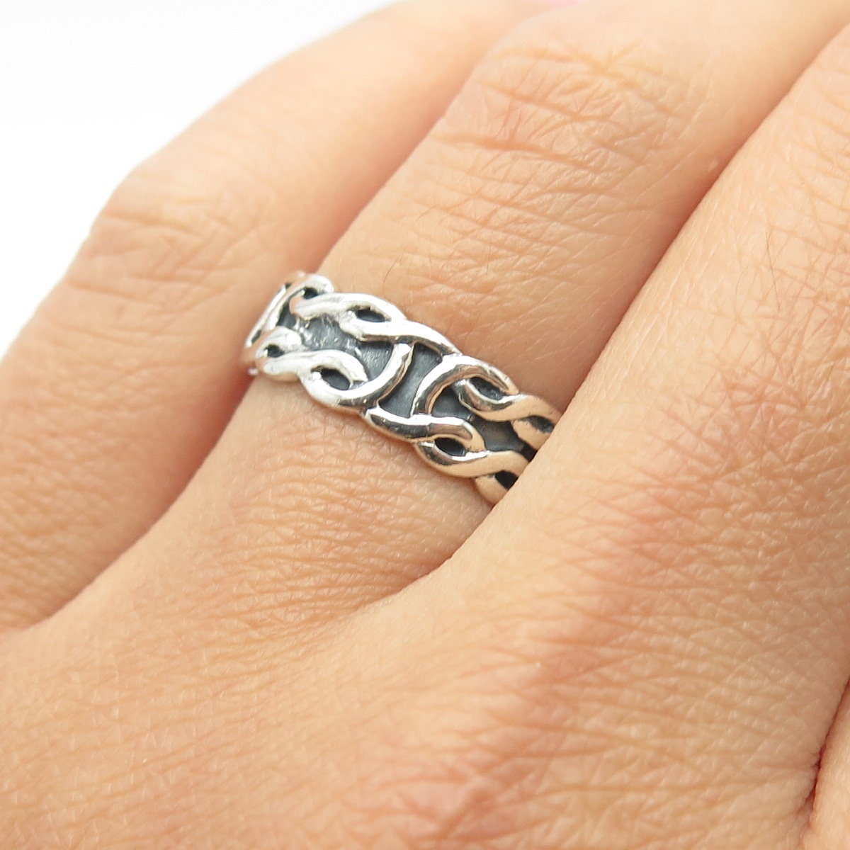 925 Sterling Silver Vintage Marine / Celtic Knot Band Ring Size 7