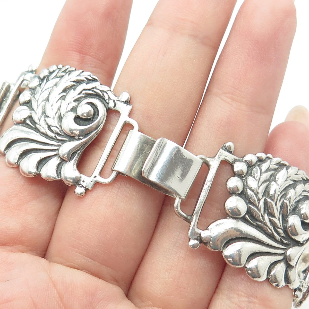 925 Sterling Silver Vintage Victorian Floral Panel Link Bracelet 7"