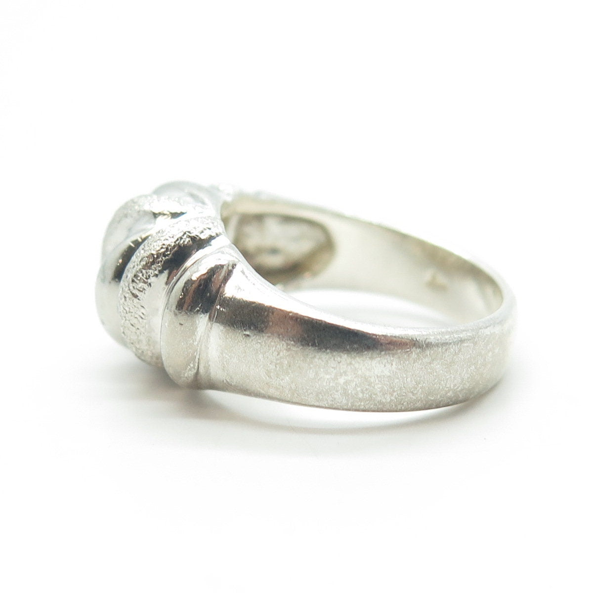 925 Sterling Silver Vintage Ribbed Domed Ring Size 6.75