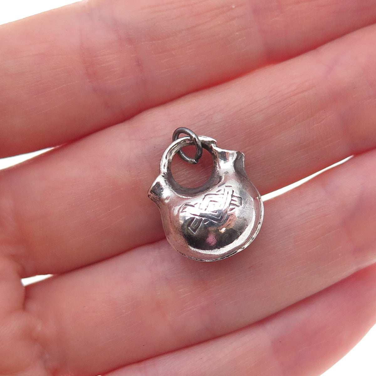 Old Pawn 925 Sterling Silver Vintage Southwestern Wedding Vase 3D Charm Pendant