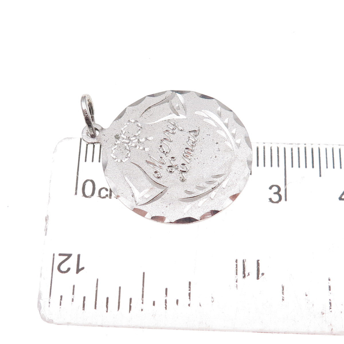 Spencer 925 Sterling Silver Vintage Engraved Merry Xmas Charm Pendant