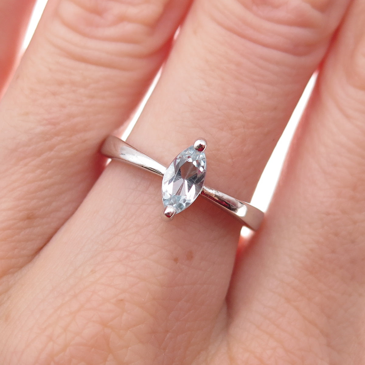 925 Sterling Silver Mexico Real Marquise-Cut Blue Topaz Ring Size 7