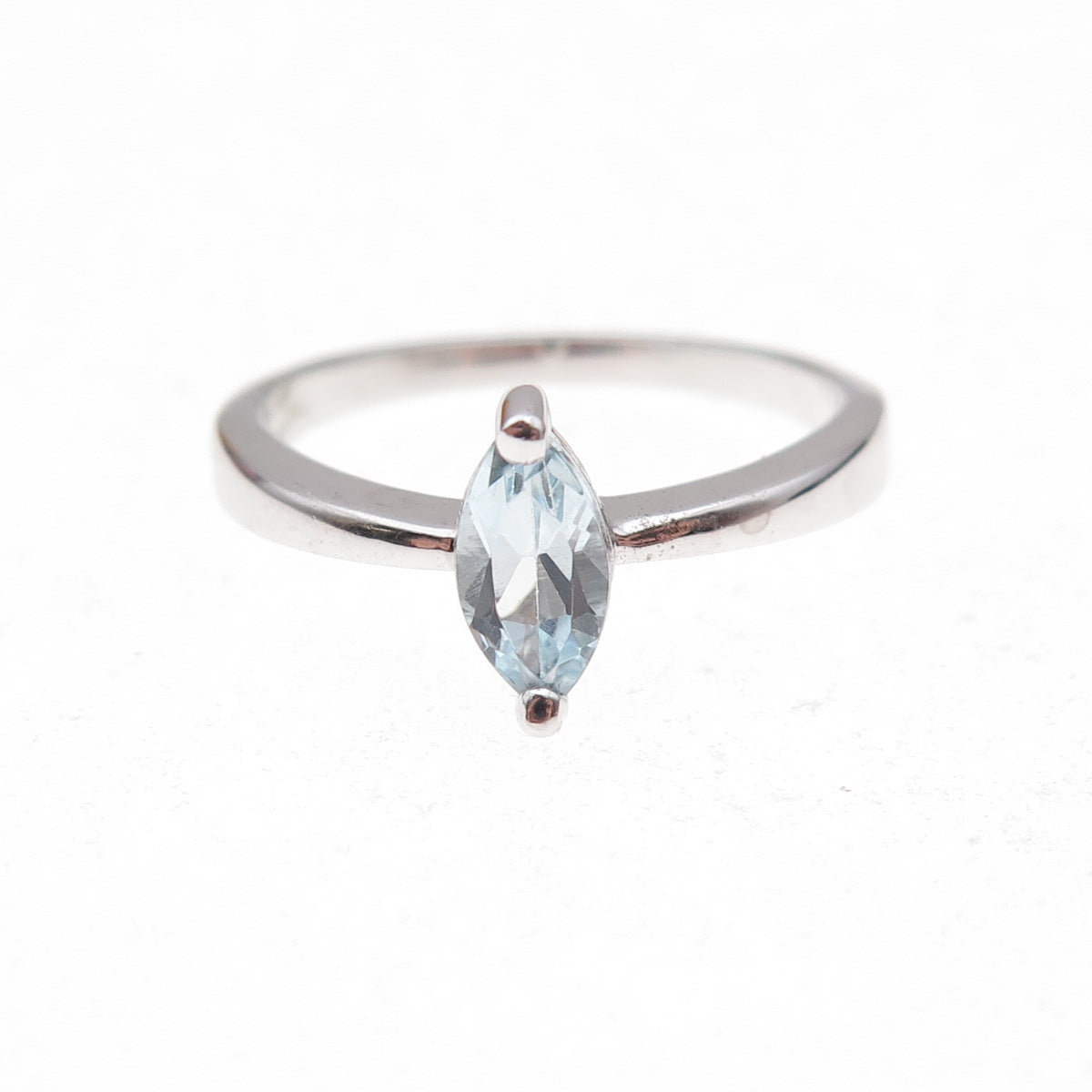 925 Sterling Silver Mexico Real Marquise-Cut Blue Topaz Ring Size 7