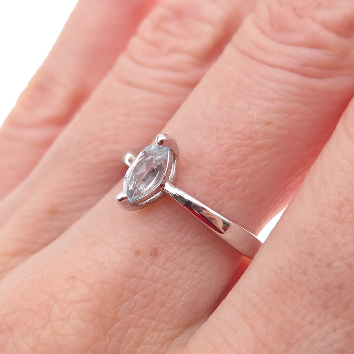 925 Sterling Silver Mexico Real Marquise-Cut Blue Topaz Ring Size 7
