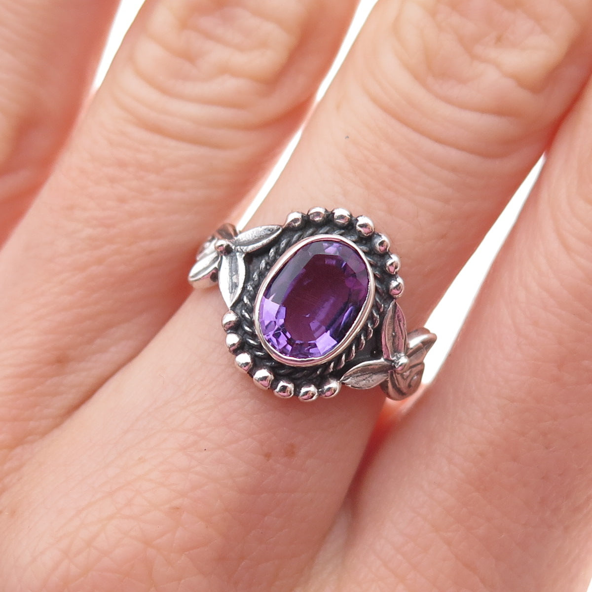 925 Sterling Silver Vintage Real Amethyst Oxidized Ring Size 7.25