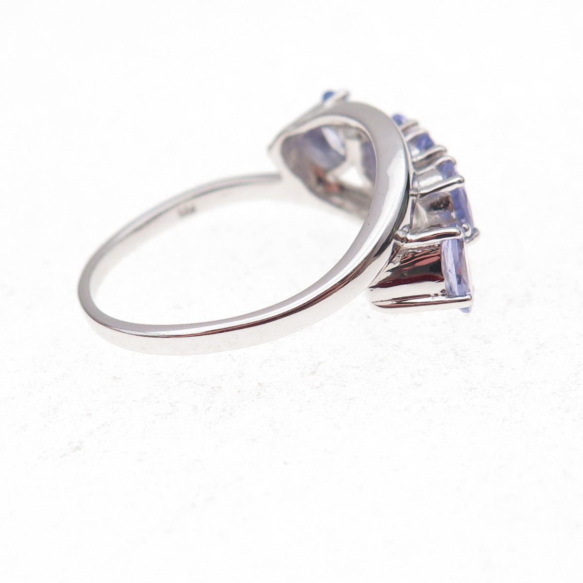 925 Sterling Silver Real Oval-Cut Tanzanite Ring Size 8.25