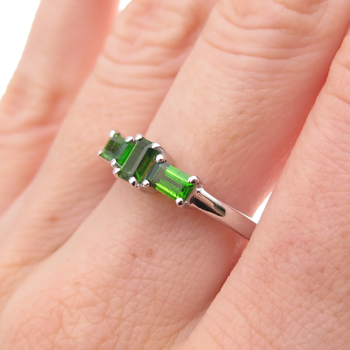 925 Sterling Silver Real Emerald-Cut Peridot Ring Size 8