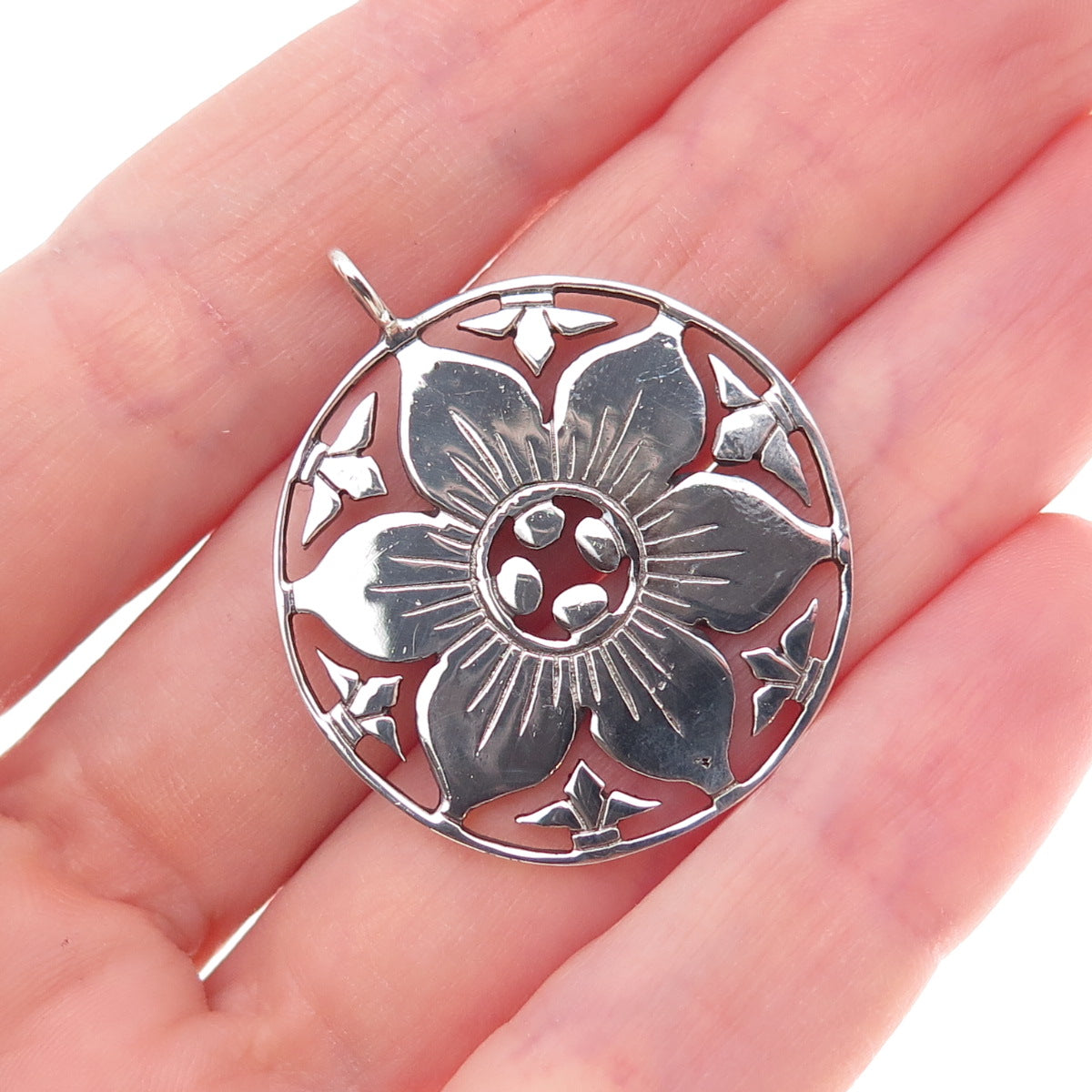 Osiris 925 Sterling Silver Vintage Floral Oxidized Charm Pendant