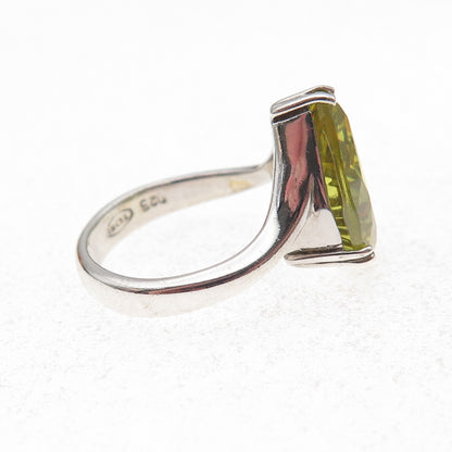 Toni 925 Sterling Silver Real Pear-Cut Peridot Ring Size 5.5