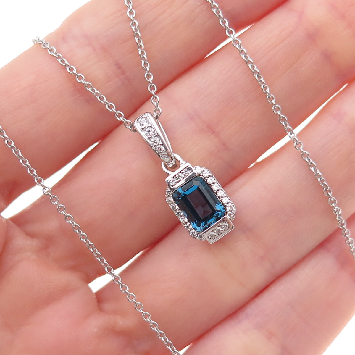 925 Sterling Silver Blue & White C Z Cable Chain Necklace 18"