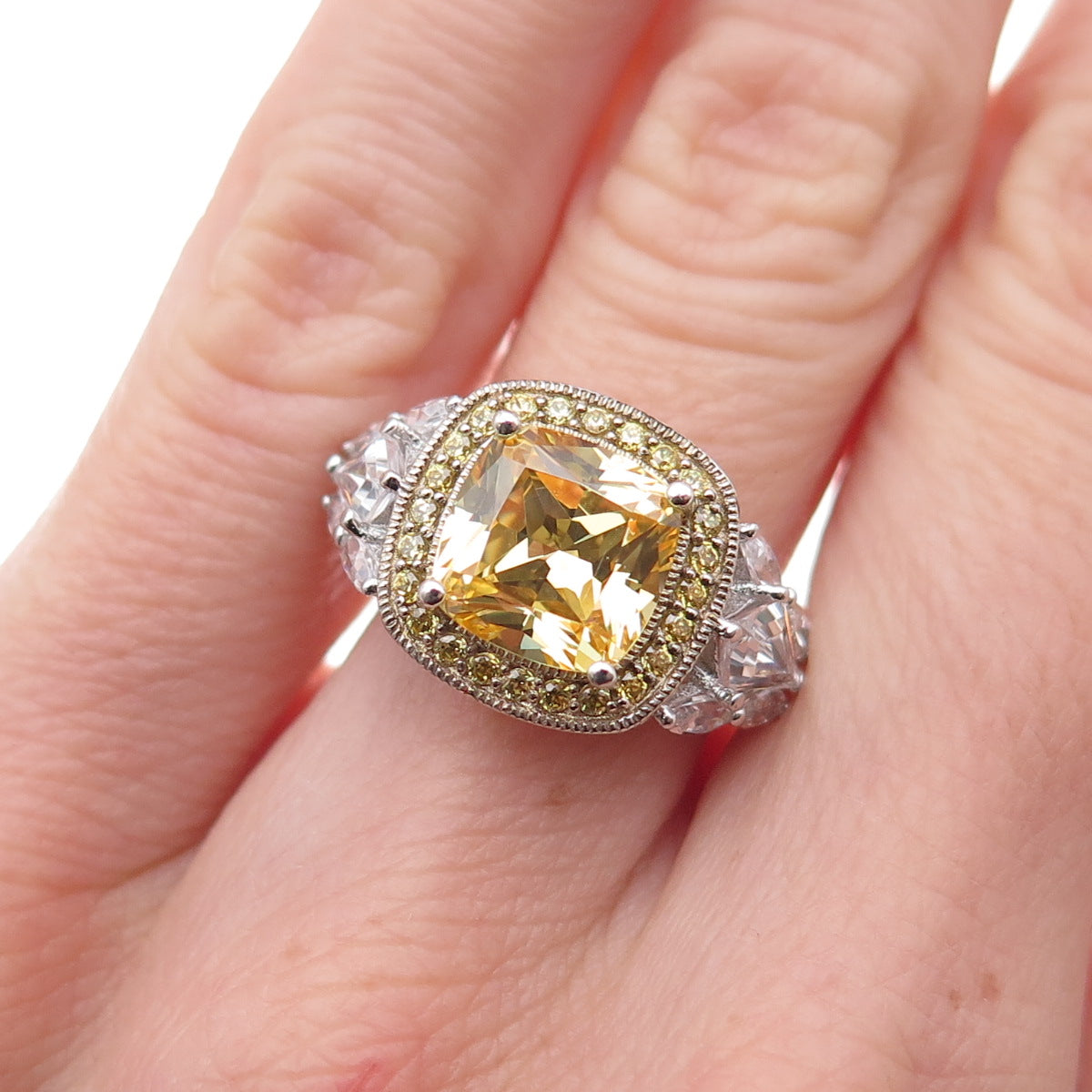 Tacori IV 925 Sterling Silver 2-Tone Canary & White C Z Ring Size 5.25
