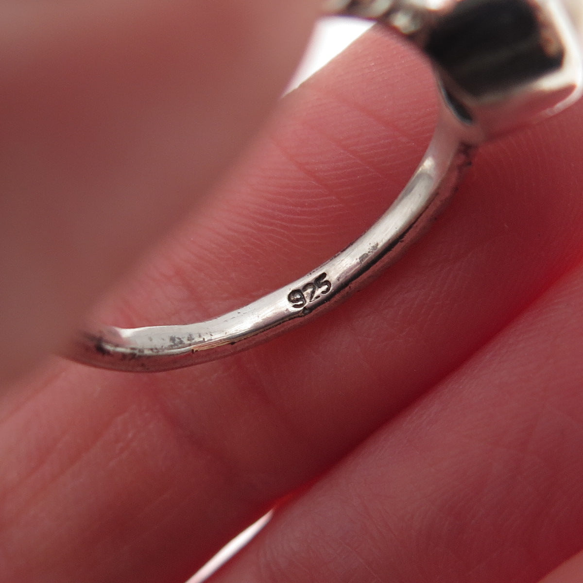 925 Sterling Silver Vintage Real Pearl Modernist Oxidized Ring Size 5.75