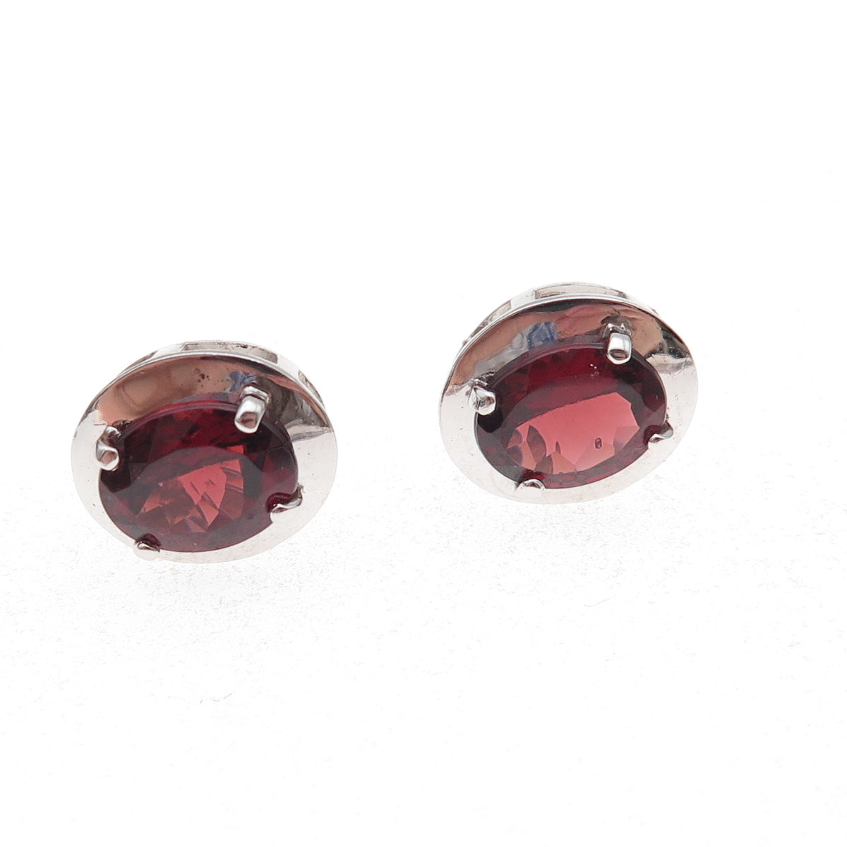 Atelier 925 Sterling Silver Real Oval-Cut Red Garnet Stud Earrings