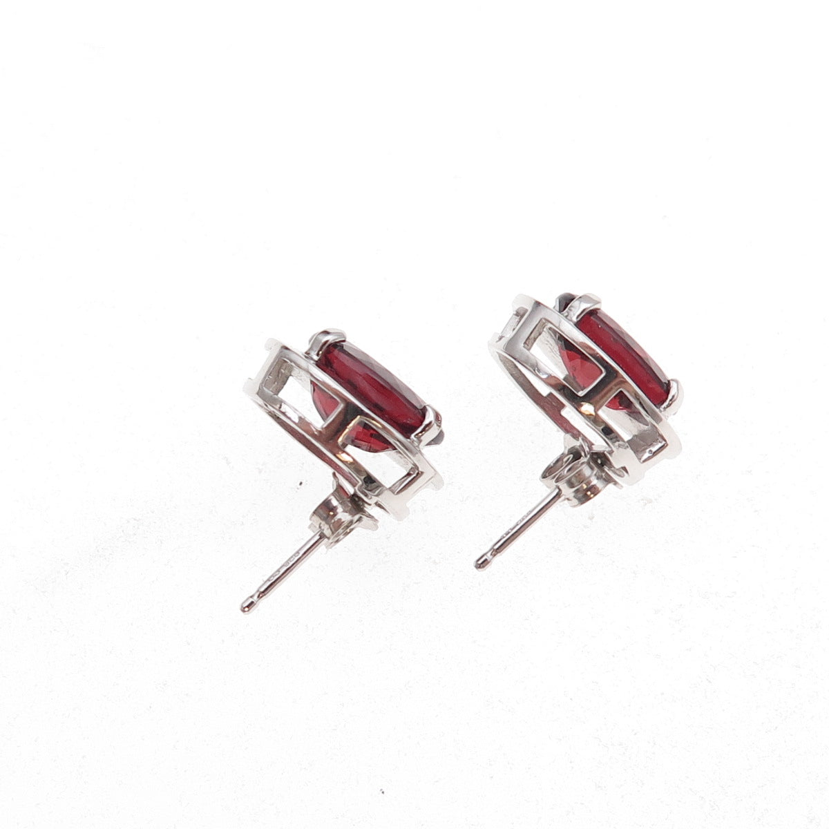 Atelier 925 Sterling Silver Real Oval-Cut Red Garnet Stud Earrings