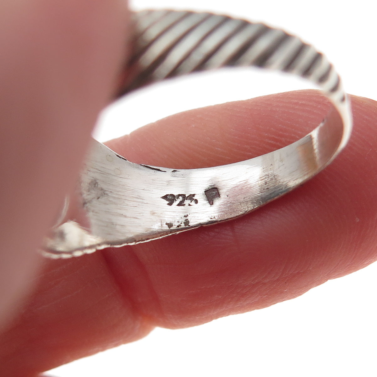 925 Sterling Silver Vintage Real Turquoise Ribbed Oxidized Ring Size 9