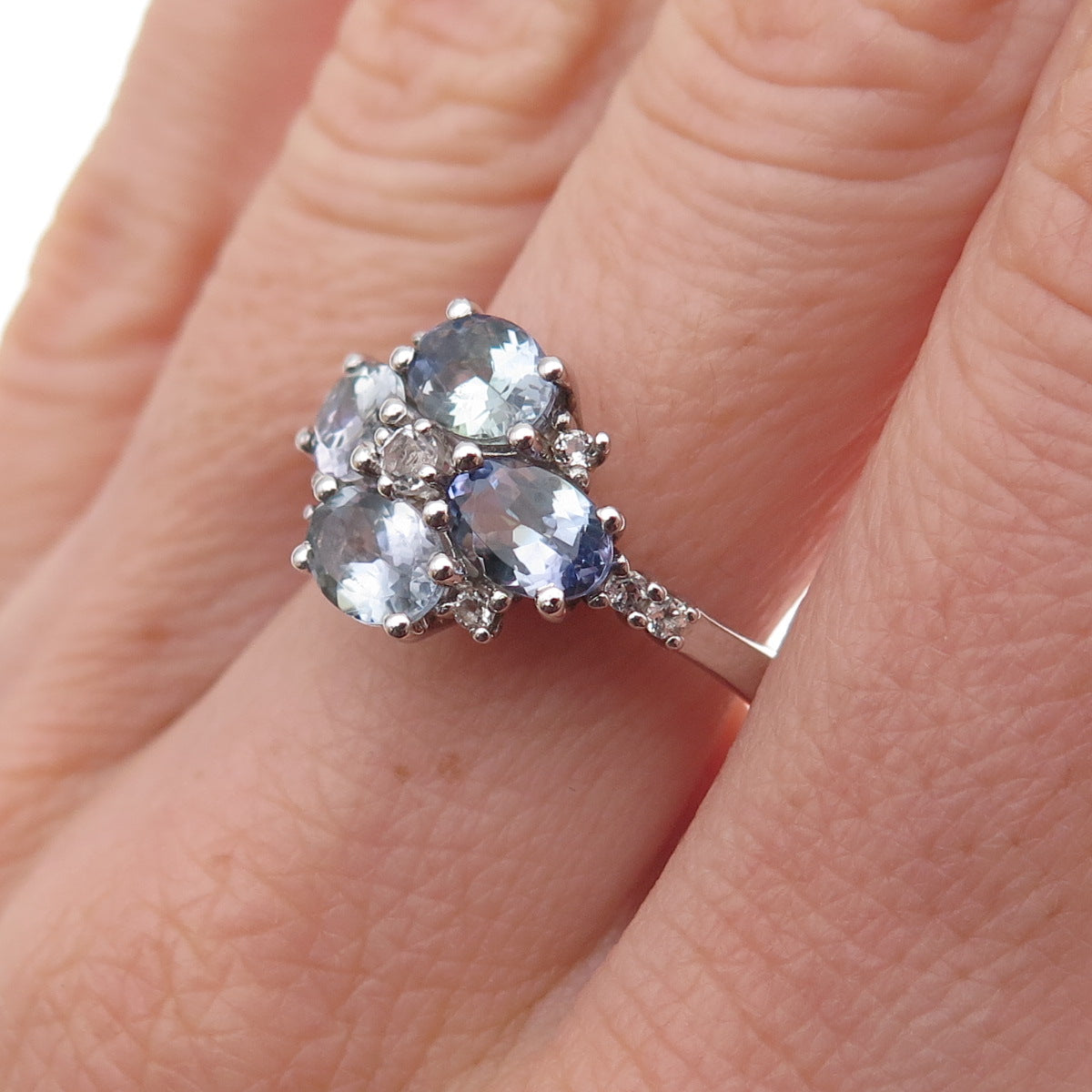 925 Sterling Silver Real Oval & Round-Cut Tanzanite Floral Ring Size 8.25