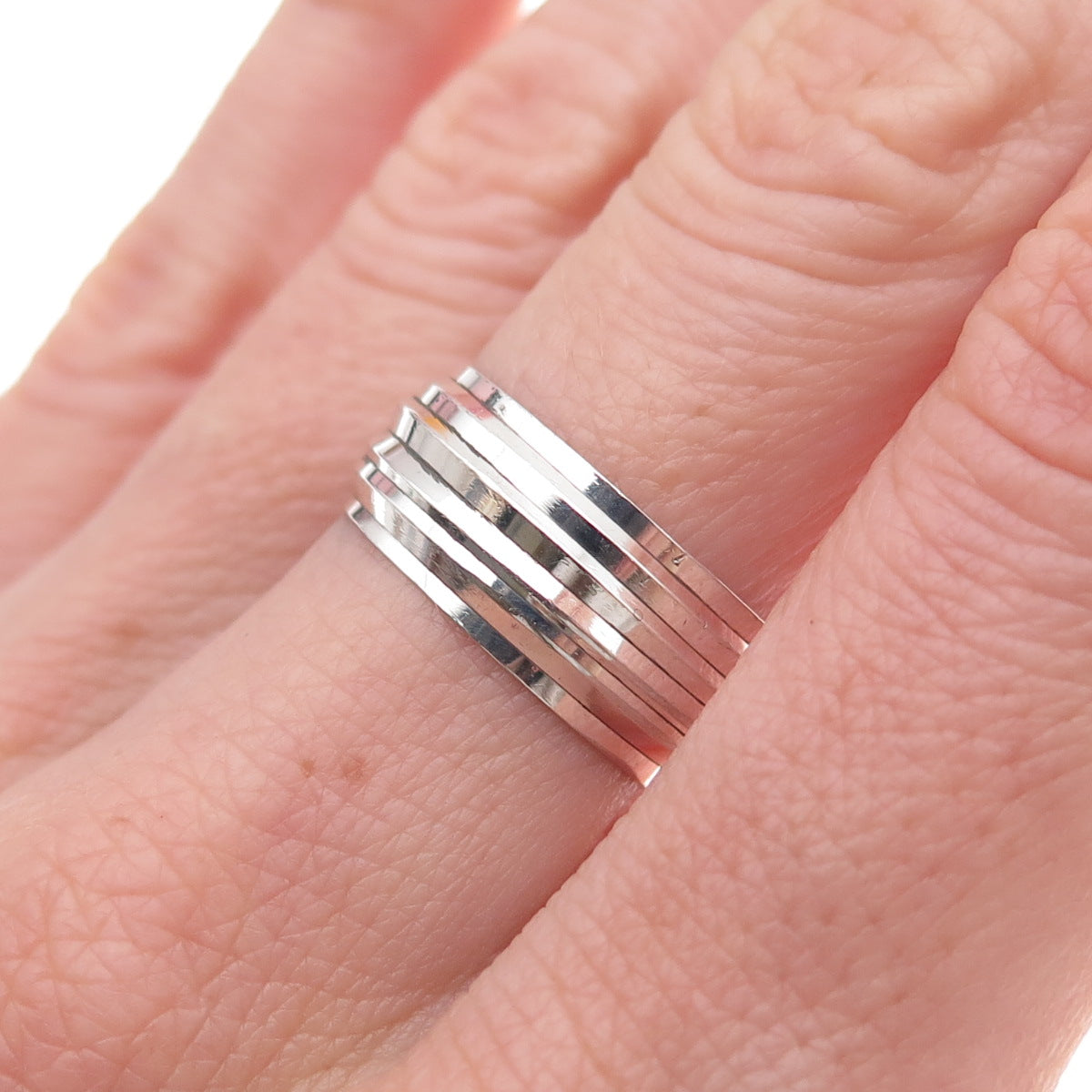 Sezgin 925 Sterling Silver Ribbed Band Ring Size 6.75