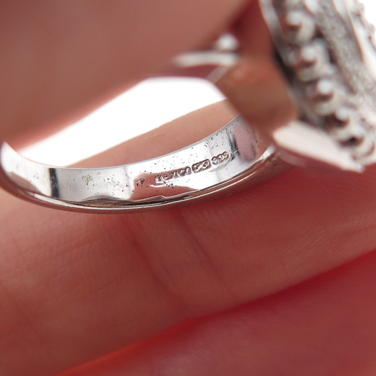 925 Sterling Silver Mexico Real Diamond Spinning Beaded Ring Size 7