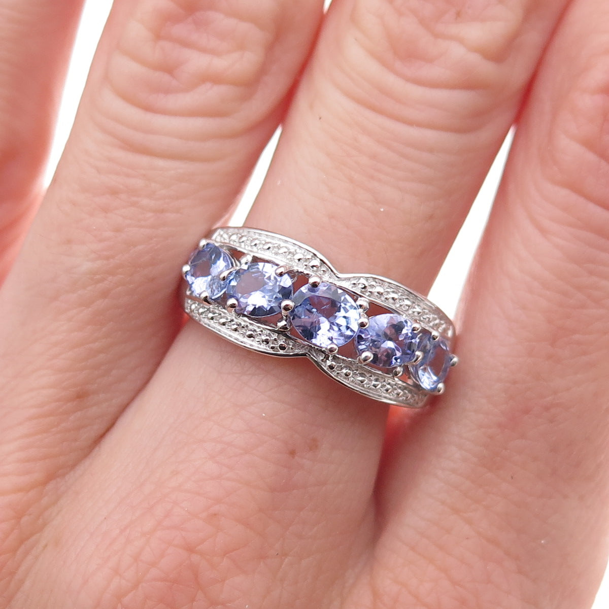 Chuck Clemency 925 Sterling Silver Real Oval-Cut Tanzanite Ring Size 8.25