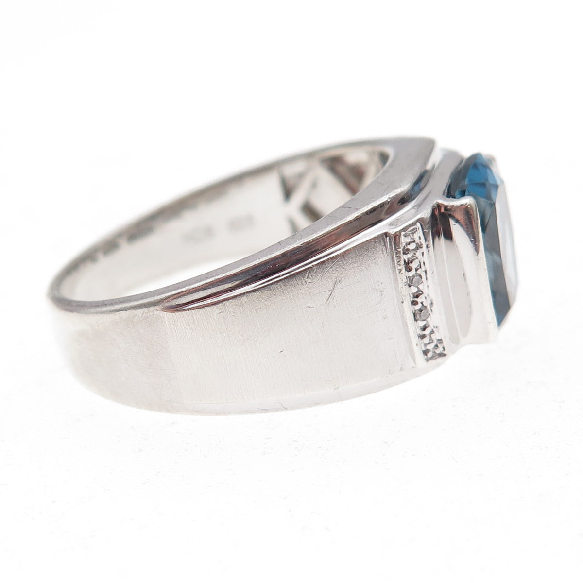 925 Sterling Silver Real Diamond & Swiss Blue Topaz Ring Size 10