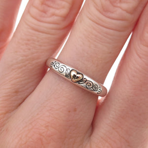 925 Sterling Silver 14K Gold Vintage Cross Heart Band Ring Size 6.25