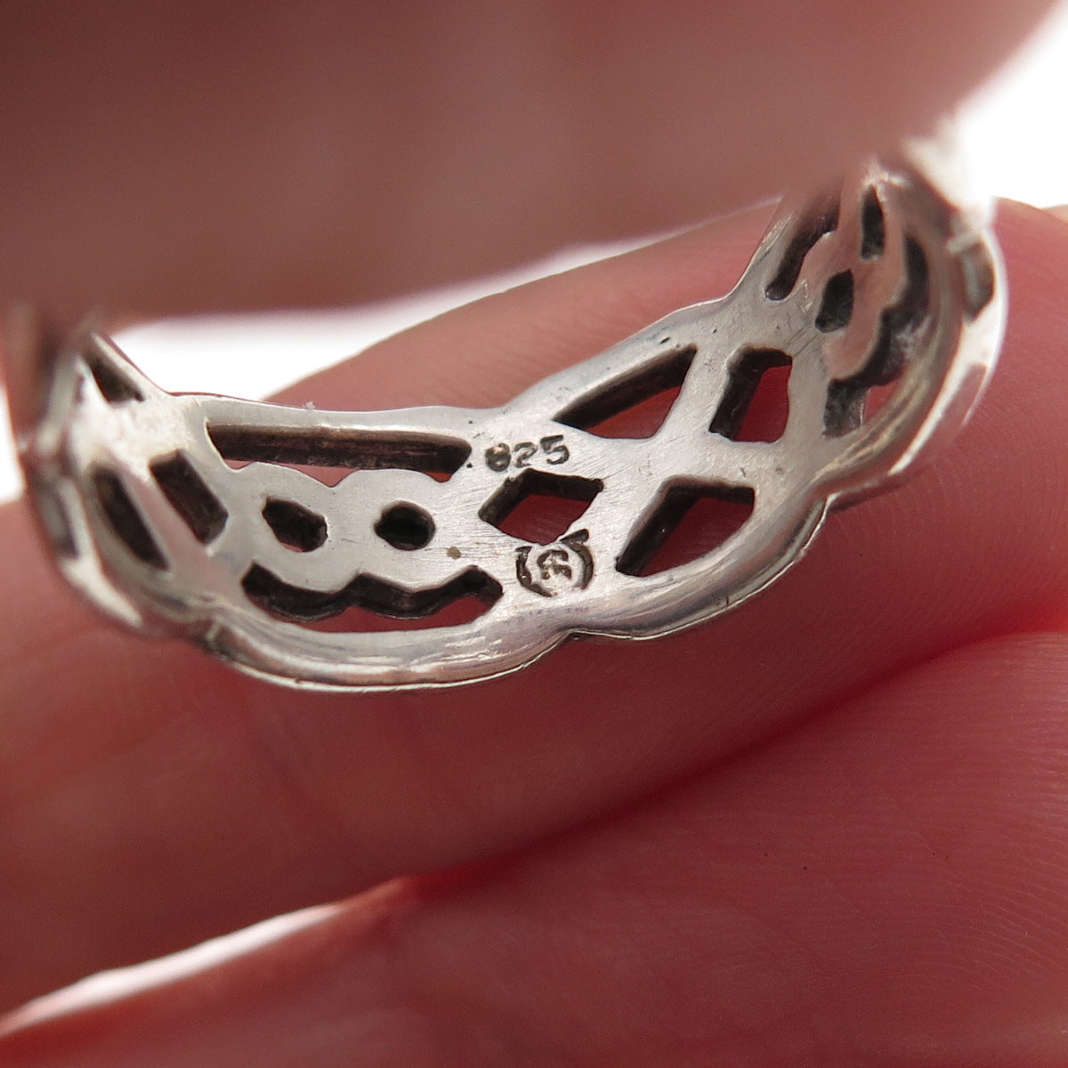 925 Sterling Silver Vintage Celtic Knot Oxidized Band Ring Size 9.75