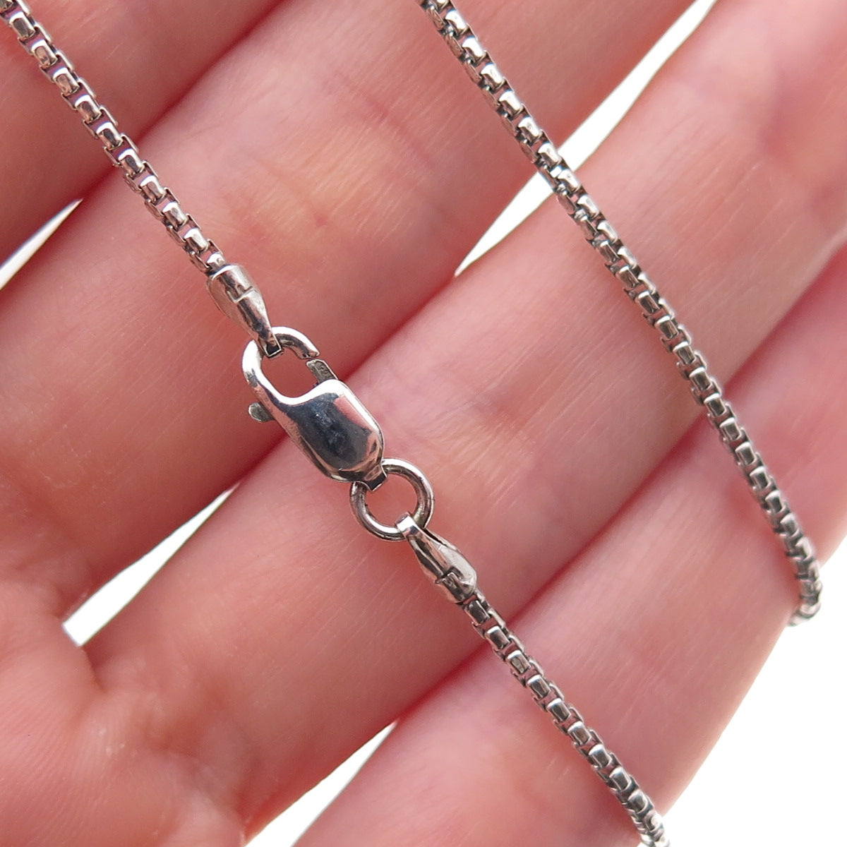 925 Sterling Silver Round Box Chain Necklace 18"