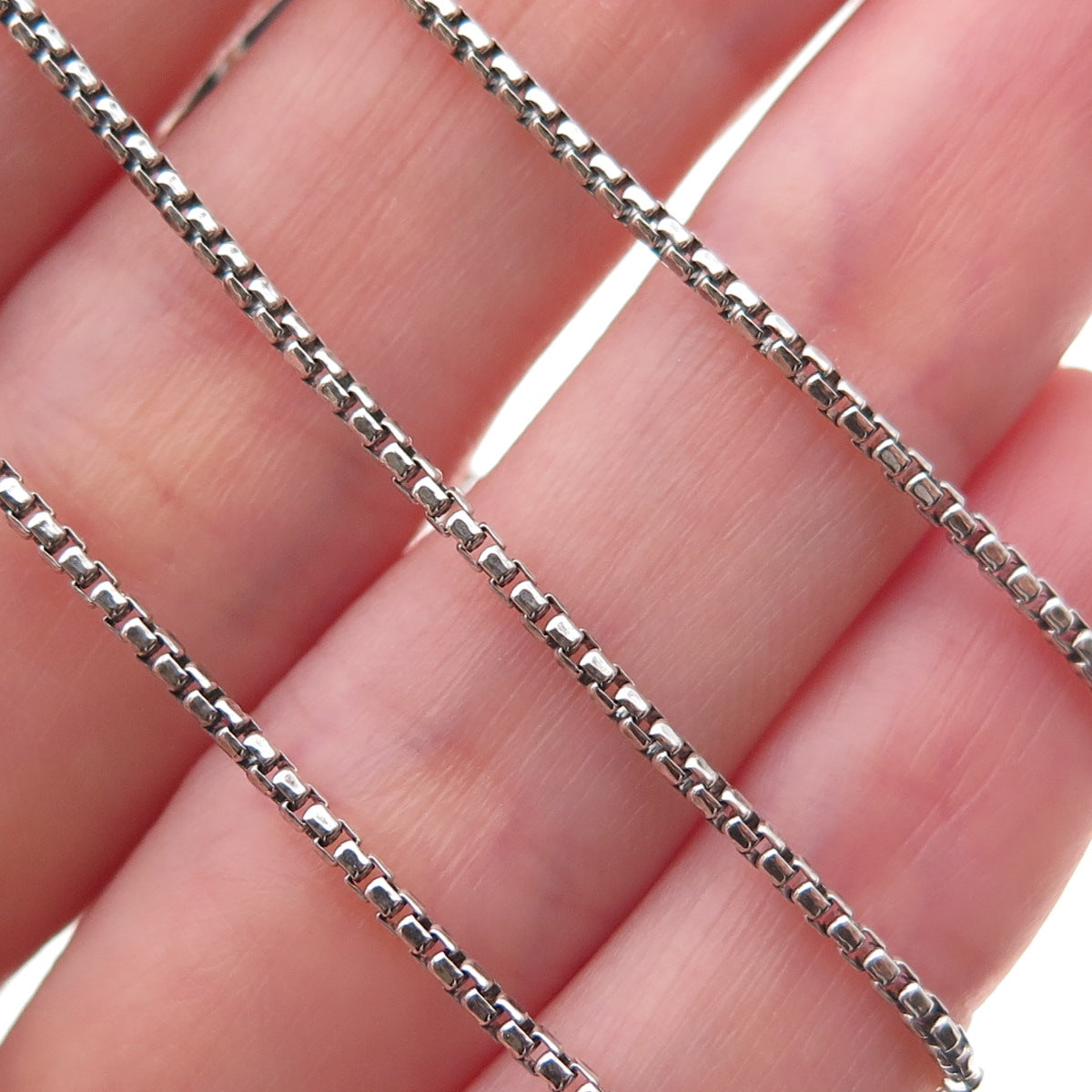 925 Sterling Silver Round Box Chain Necklace 18"