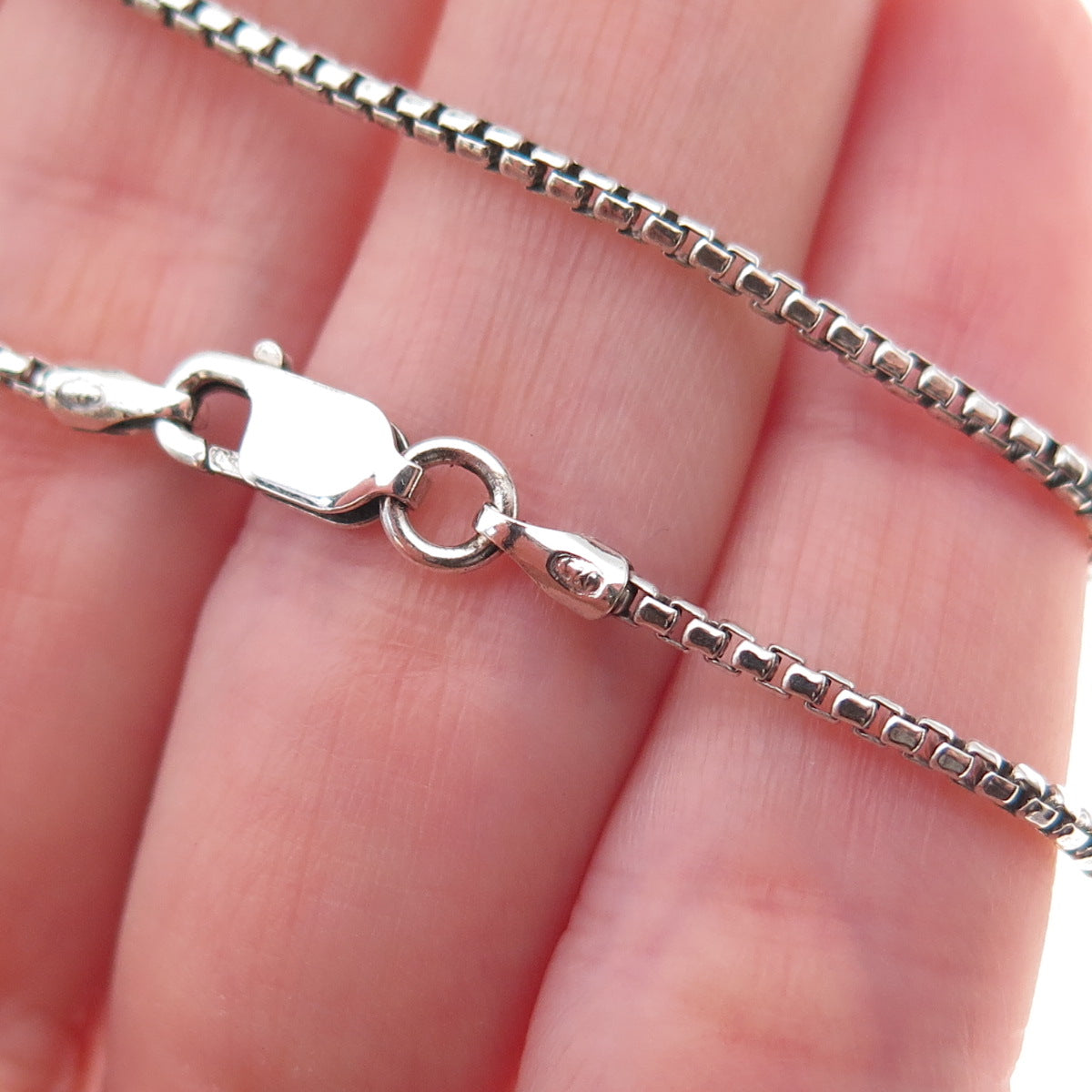 925 Sterling Silver Round Box Chain Necklace 18"