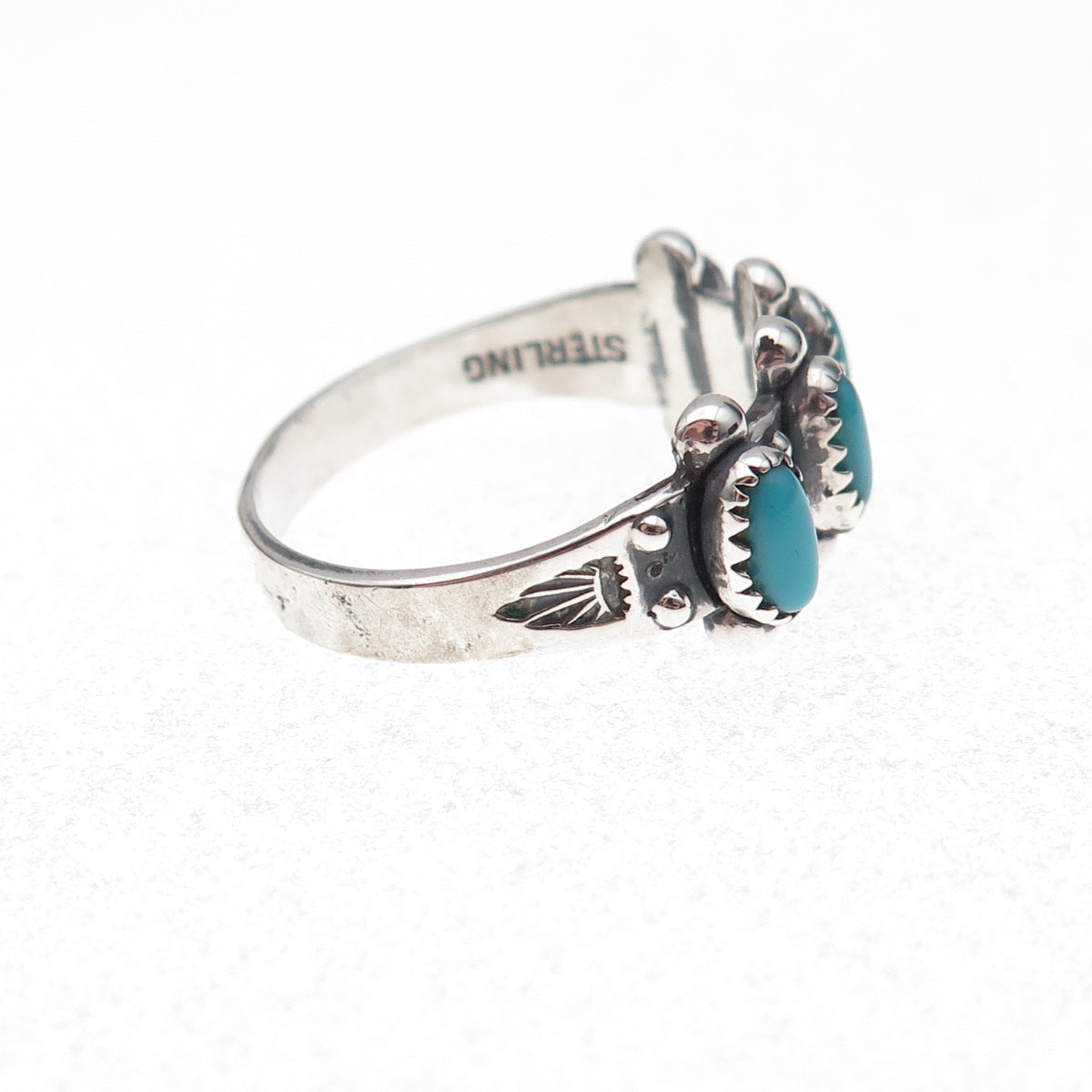 Old Pawn 925 Sterling Silver Vintage Southwestern Turquoise Tribal Ring Size 8