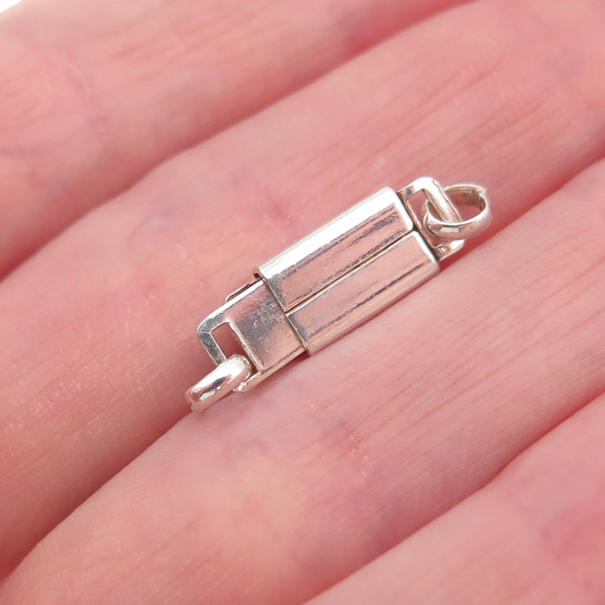925 Sterling Silver Vintage Mexico Bracelet / Necklace Box Lock Clasp