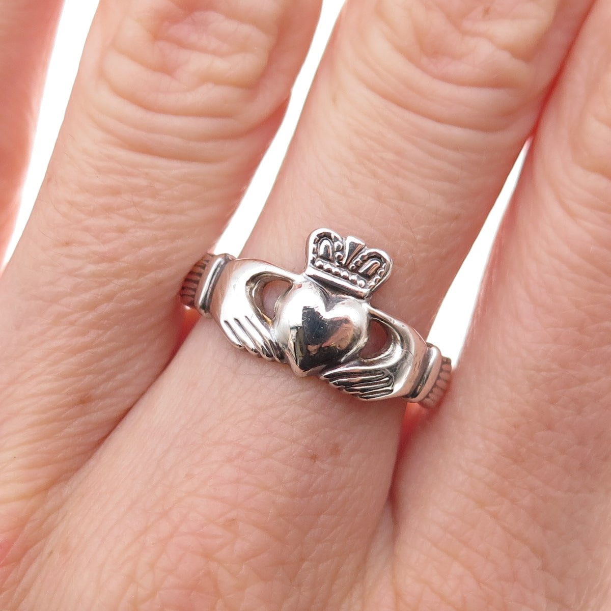 Solvar 925 Sterling Silver Vintage Irish Claddagh Oxidized Ring Size 9