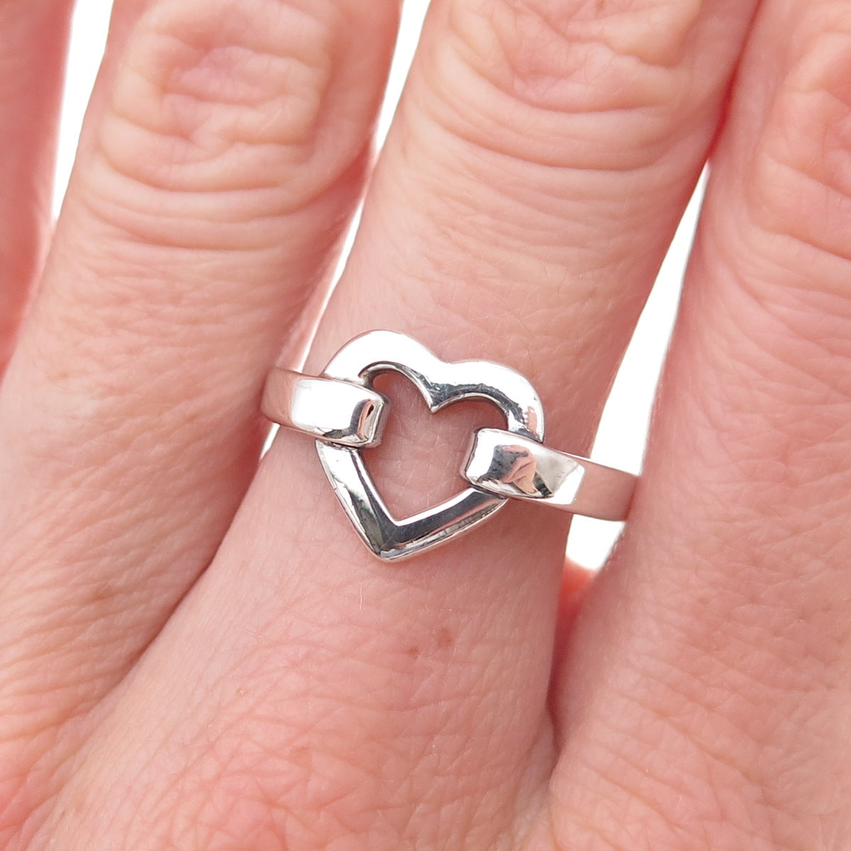Tiffany & Co. 925 Sterling Silver Vintage Heart Ring Size 7