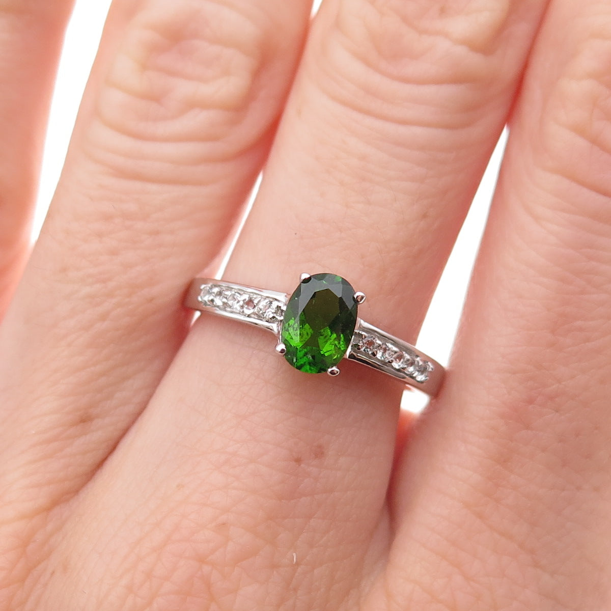 925 Sterling Silver Real Peridot & White Topaz Ring Size 8