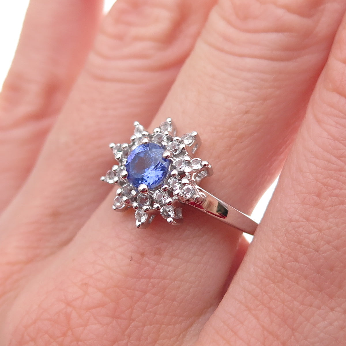 925 Sterling Silver Real Round-Cut Tanzanite & White Topaz Floral Ring Size 8
