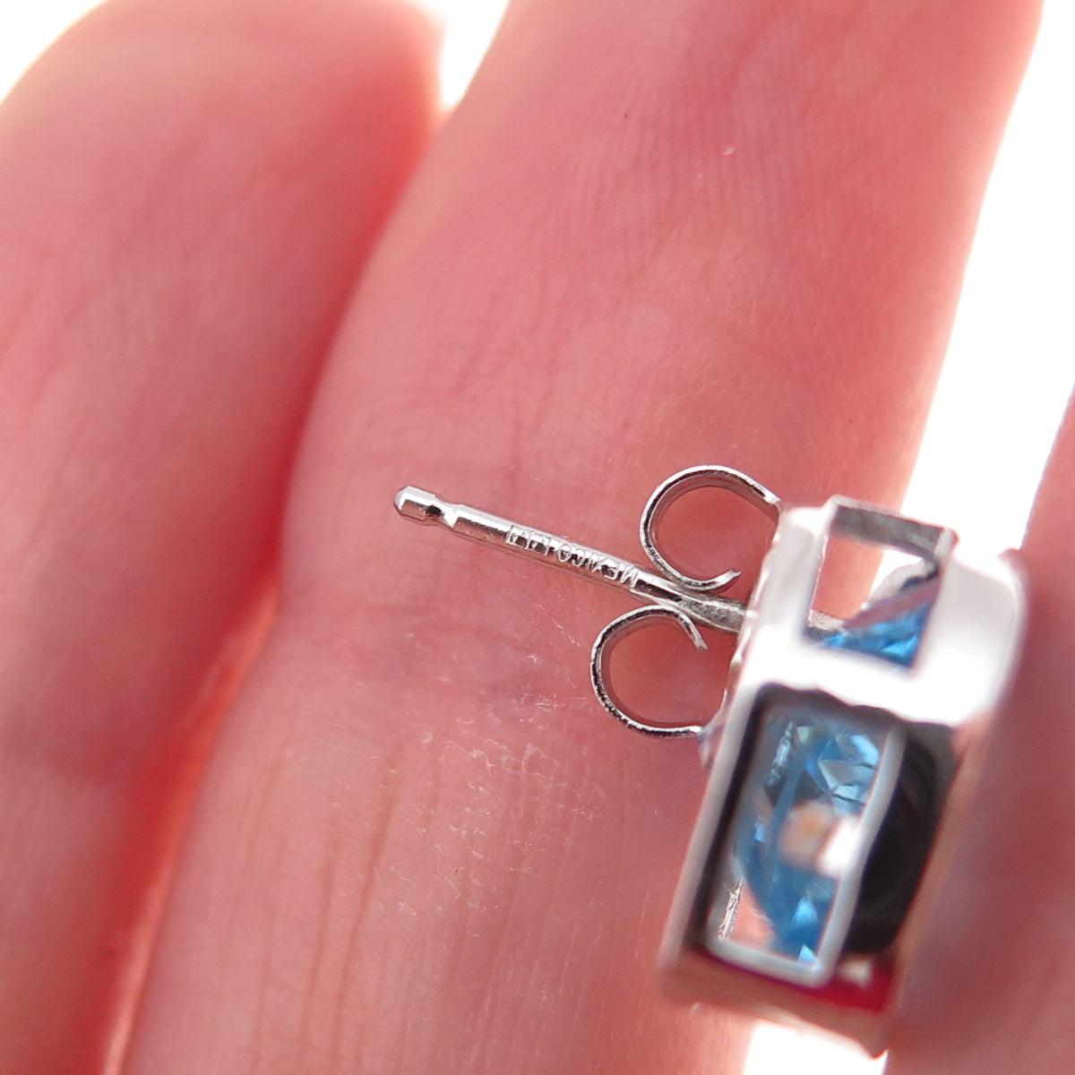 Atelier 925 Sterling Silver Mexico Real Blue Topaz Heart Earrings