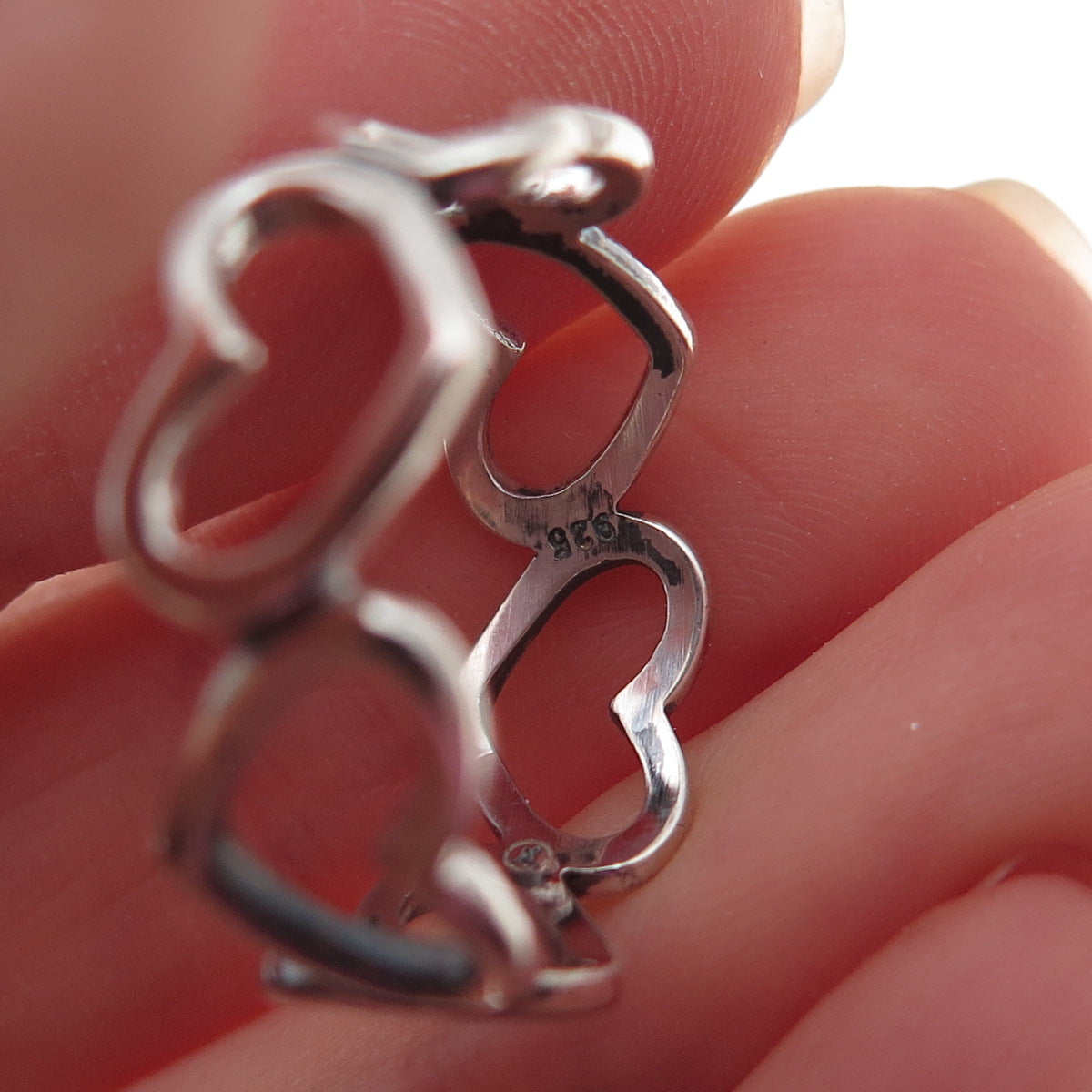925 Sterling Silver Vintage Open Heart All Around Band Ring Size 8