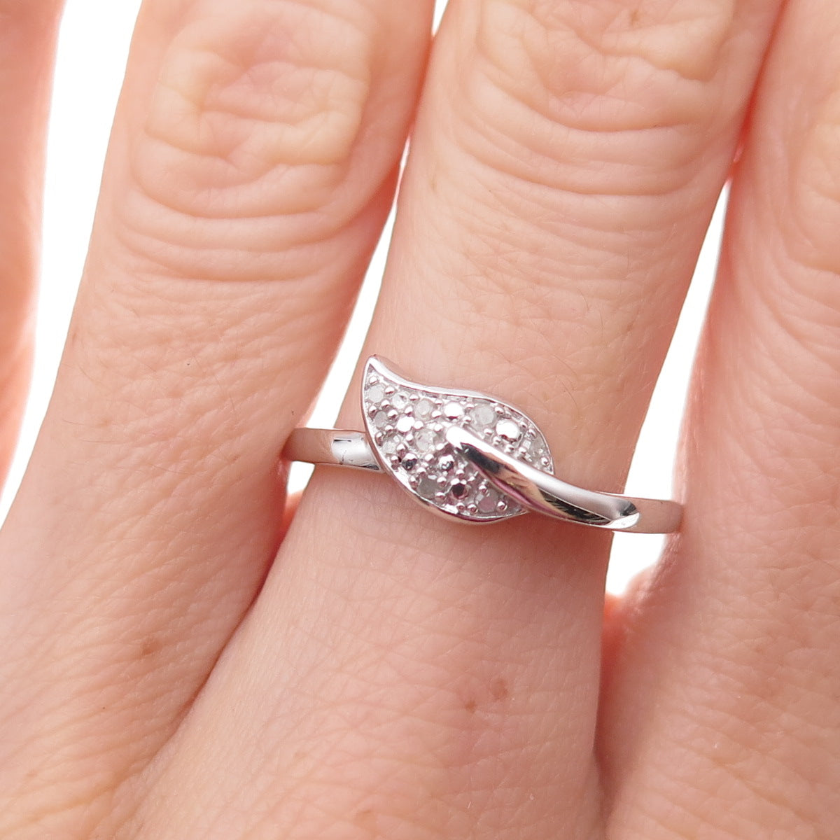 925 Sterling Silver Real Round-Cut Diamond Floral Leaf Ring Size 8