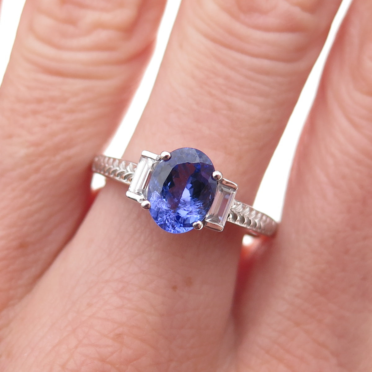 925 Sterling Silver Real Tanzanite & White Topaz Ring Size 8