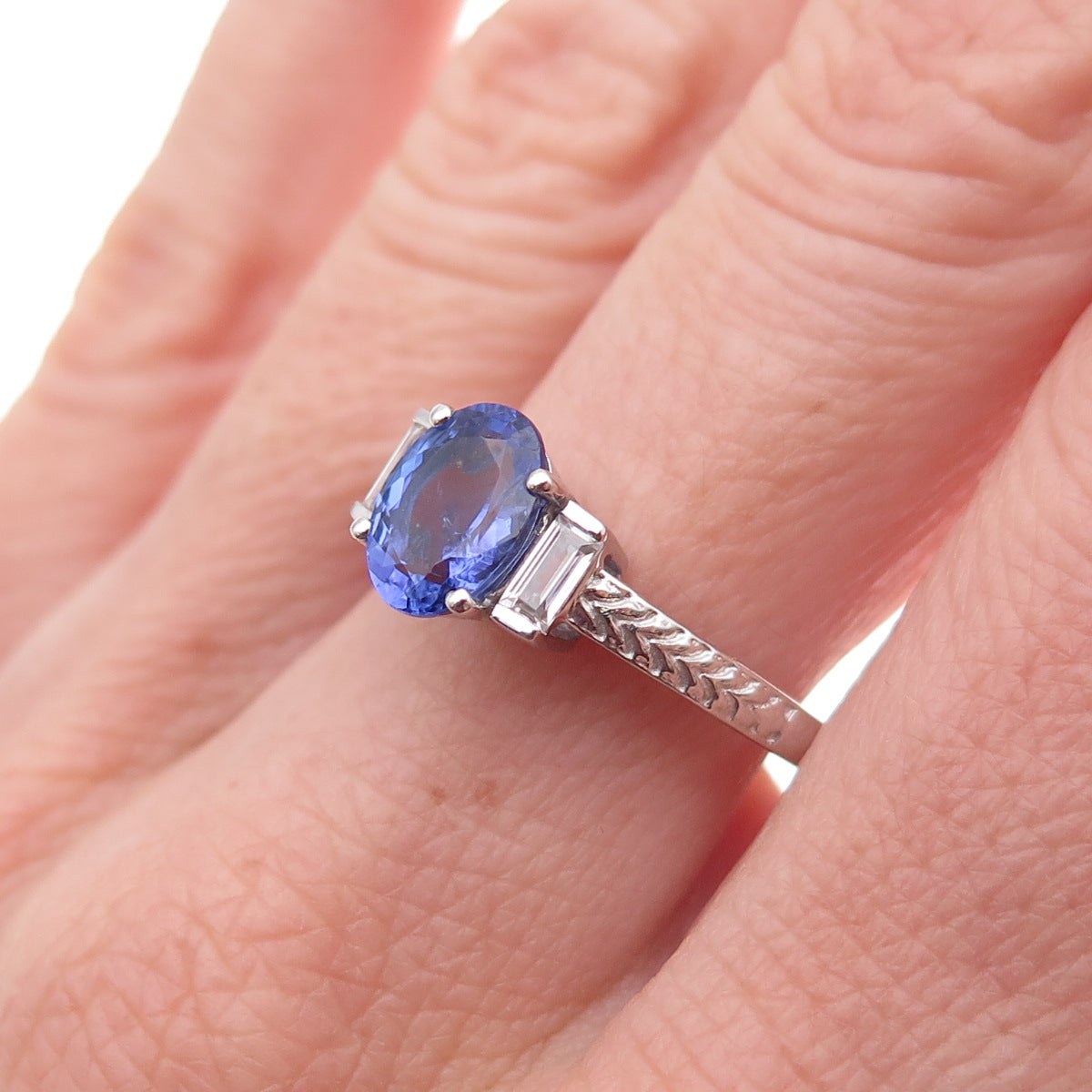 925 Sterling Silver Real Tanzanite & White Topaz Ring Size 8