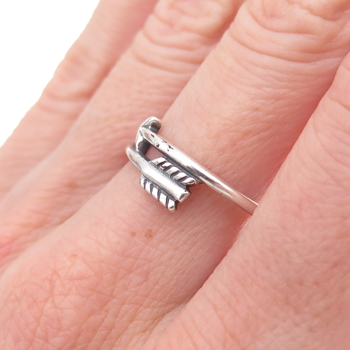James Avery 925 Sterling Silver Vintage Arrow Oxidized Ring Size 8