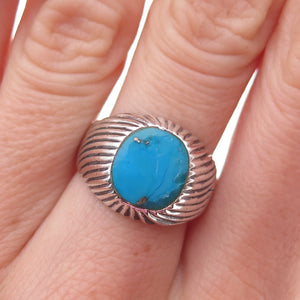 925 Sterling Silver Vintage Real Turquoise Ribbed Oxidized Ring Size 7.75
