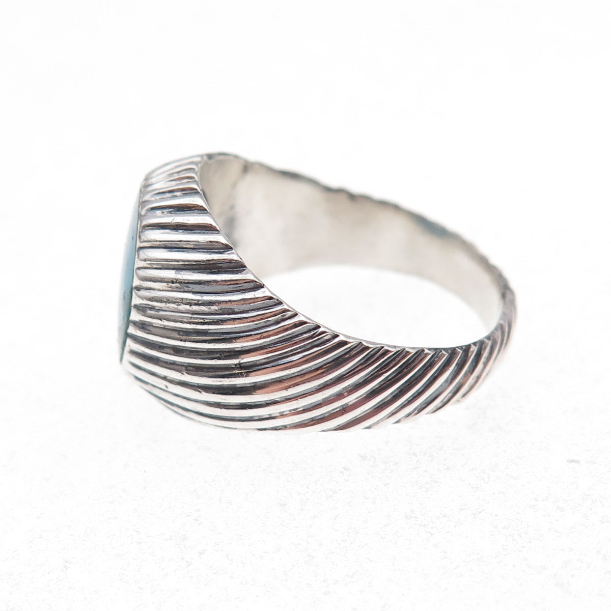 925 Sterling Silver Vintage Real Turquoise Ribbed Oxidized Ring Size 7.75
